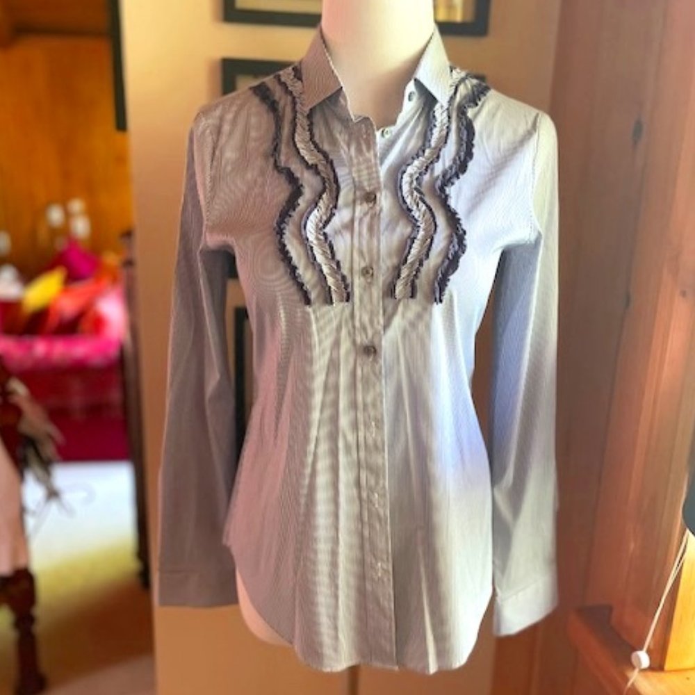 G2000 Striped Blue and White Ruffles Button Down Shirt – XS